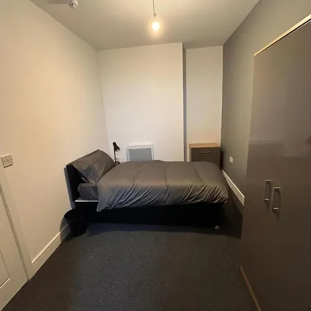 Oyo Arcadia By Habitat101 3*