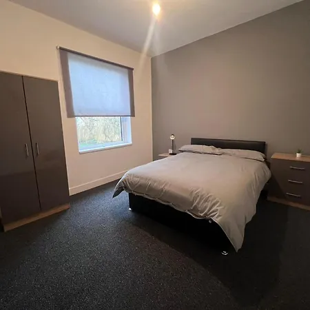 Hotel Oyo Arcadia By Habitat101 3*