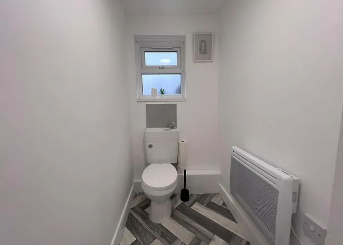 Hotel Oyo Arcadia By Habitat101 3*