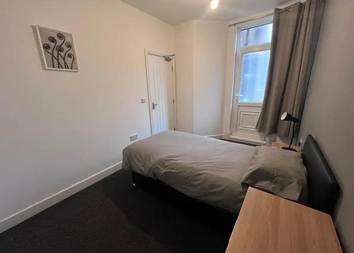 Oyo Arcadia By Habitat101