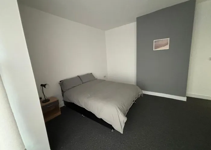 Oyo Arcadia By Habitat101 Hotel